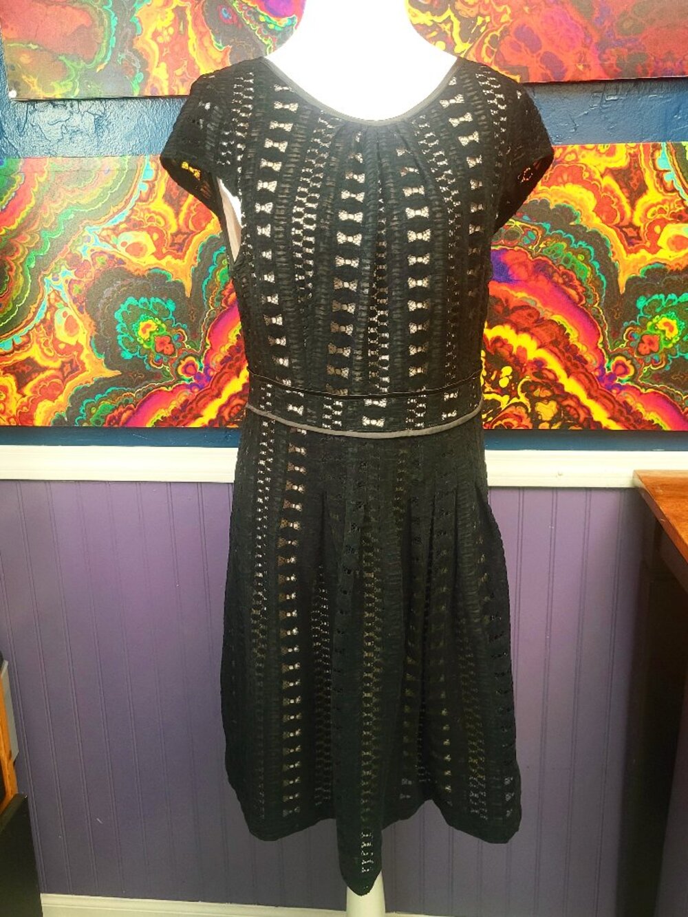Eslety ~ Sz L ~ Geometric Cutout Pattern Dress ~ Excellent Condition